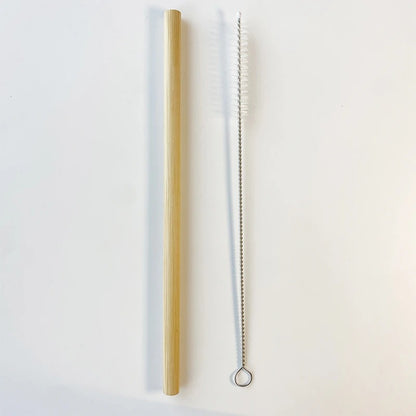 Light brown bamboo straws set with cleaning brush (17 pcs)