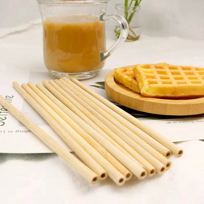 Light brown bamboo straws set with cleaning brush (17 pcs)
